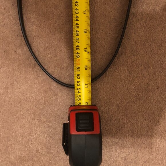 Michael Kors - Daniela Large Saffiano Leather Crossbody Bag - Picture 13 of 16